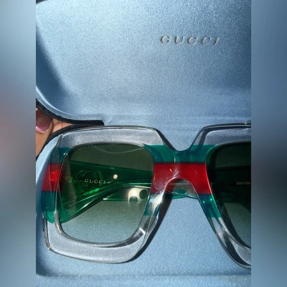 Gucci Emerald Green Sunglasses - Picture 5 of 11